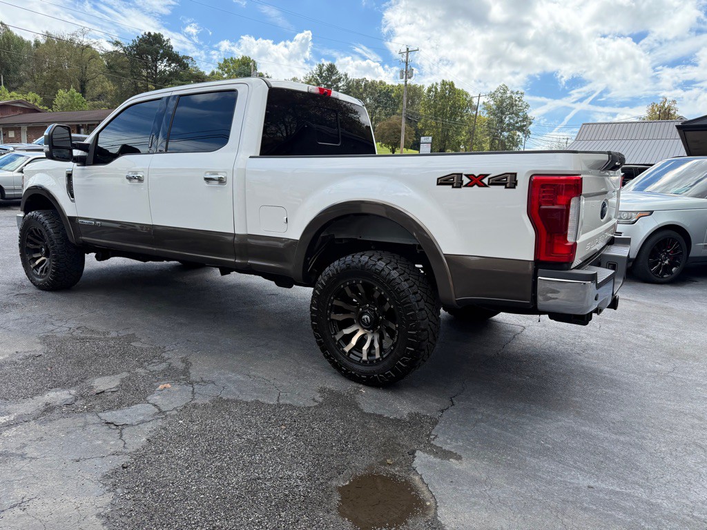 2017 Ford F-250 Image 17