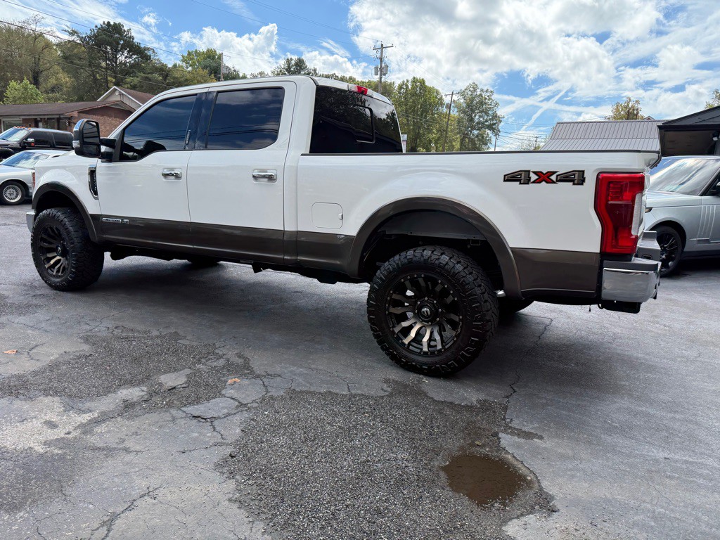 2017 Ford F-250 Image 18