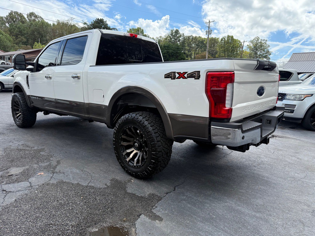 2017 Ford F-250 Image 19