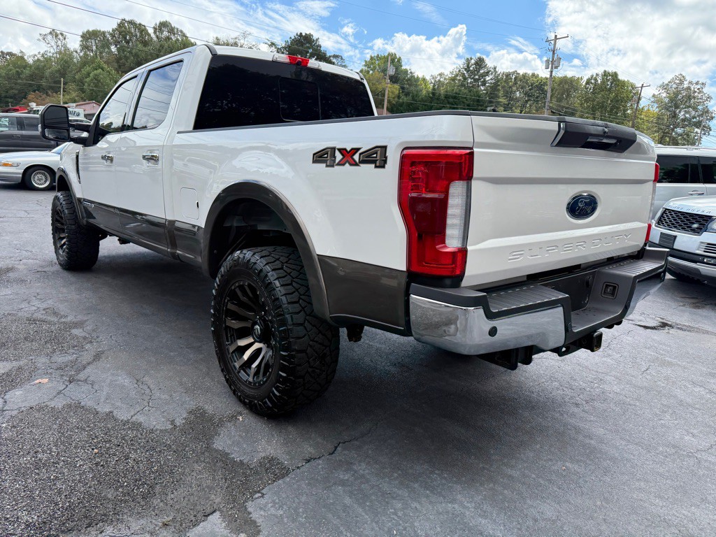 2017 Ford F-250 Image 21