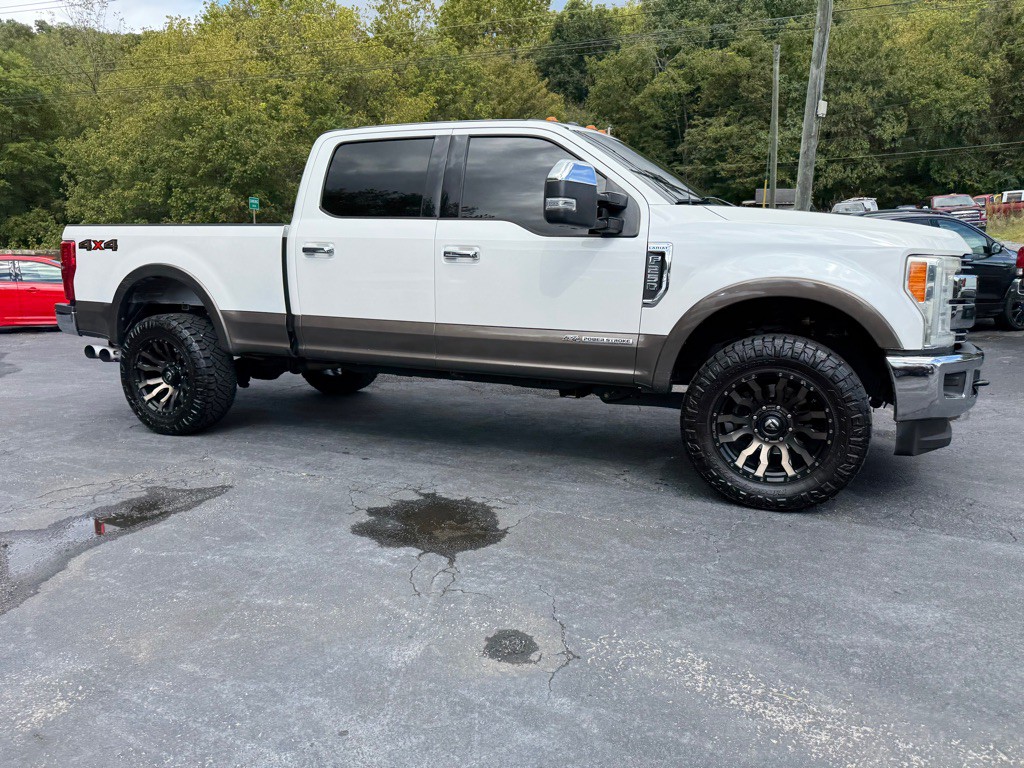 2017 Ford F-250 Image 27