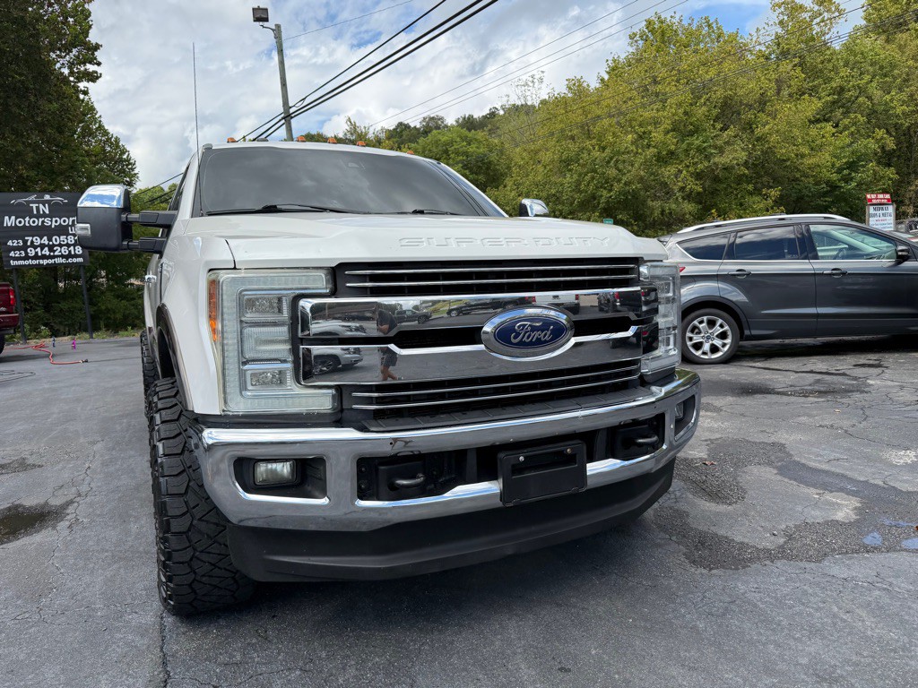 2017 Ford F-250 Image 30