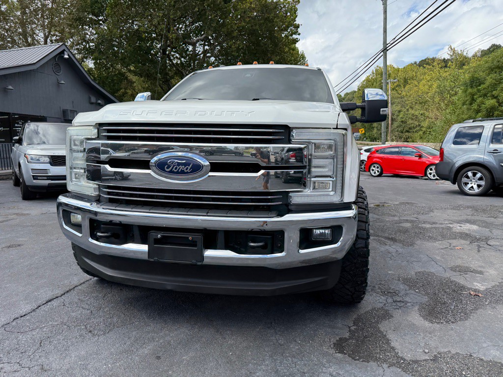 2017 Ford F-250 Image 32