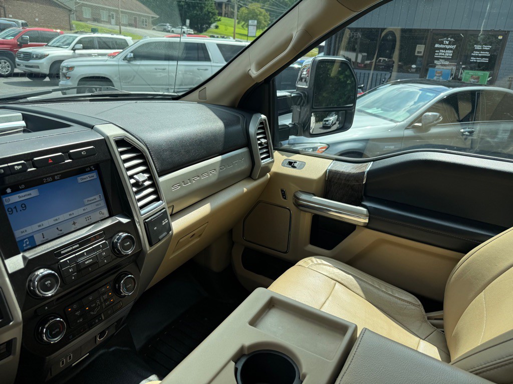 2017 Ford F-250 Image 64