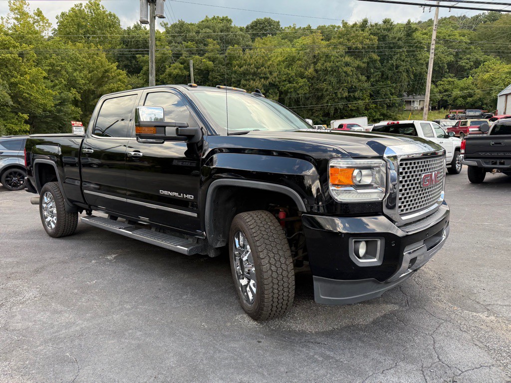 2015 GMC Sierra Image 4