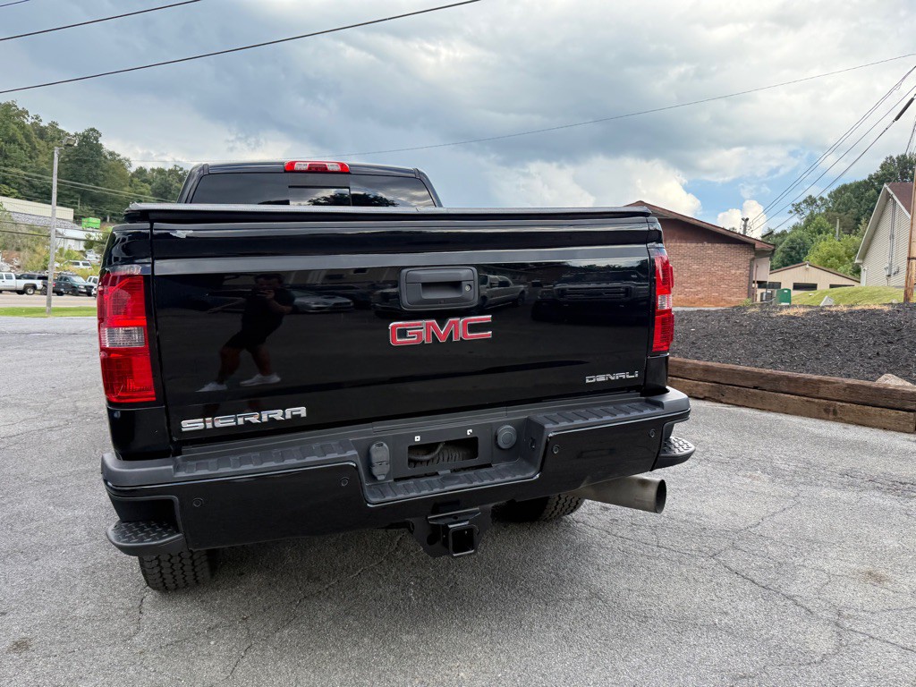 2015 GMC Sierra Image 12