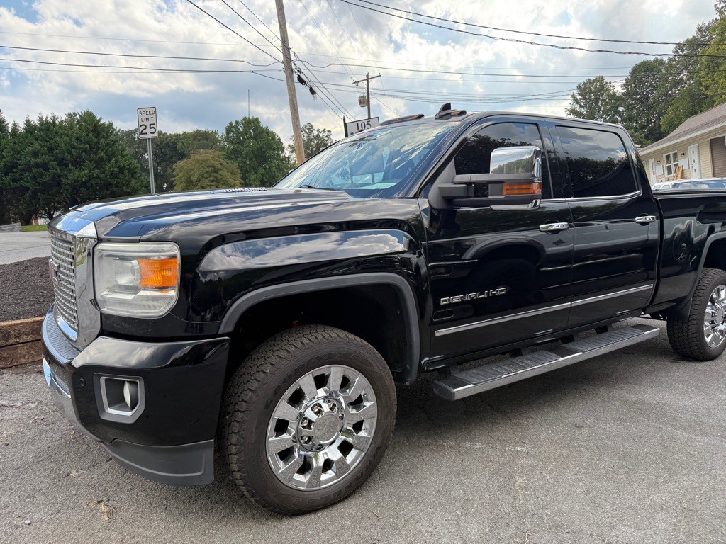 2015 GMC Sierra Image 23