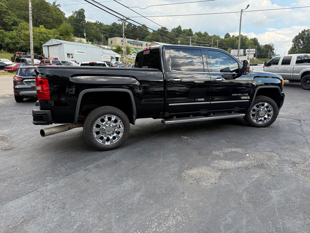 2015 GMC Sierra Image 38