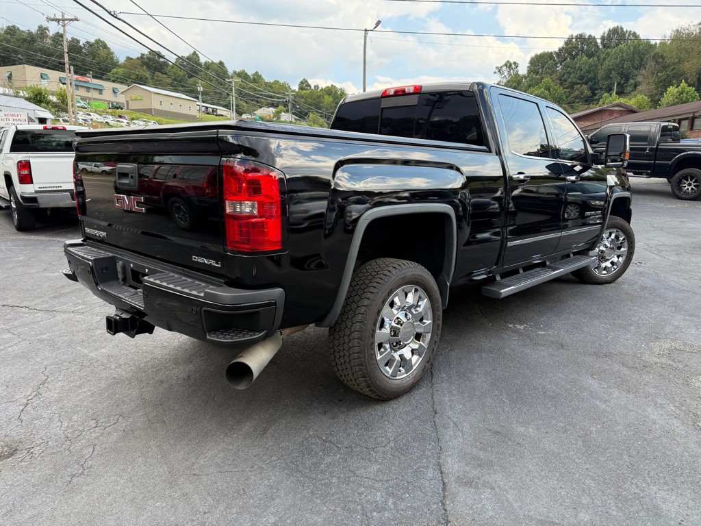 2015 GMC Sierra Image 39