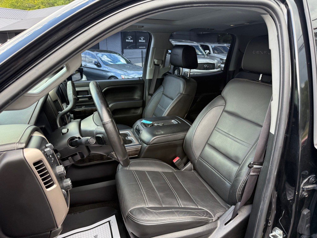2015 GMC Sierra Image 56