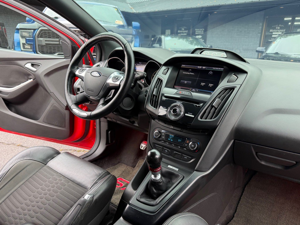 2013 Ford Focus Image 72