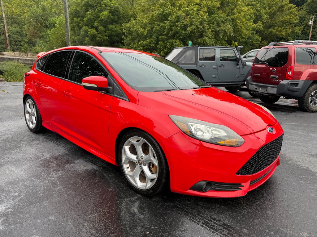 2013 Ford Focus Image 12