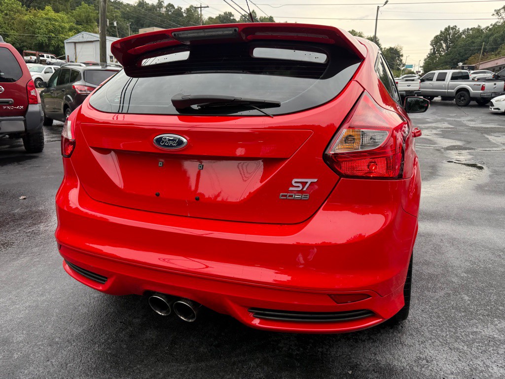 2013 Ford Focus Image 16