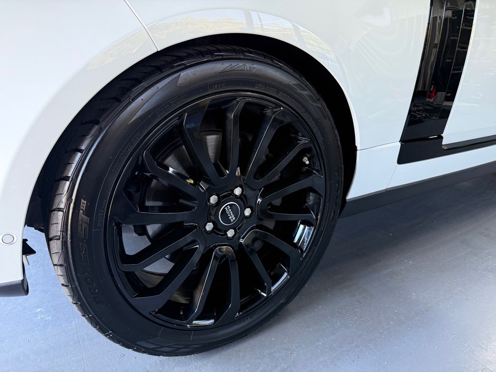 2014 Land Rover Range Rover Image 7