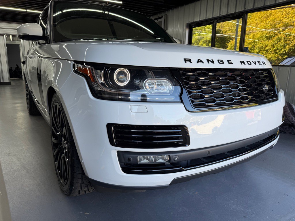 2014 Land Rover Range Rover Image 11