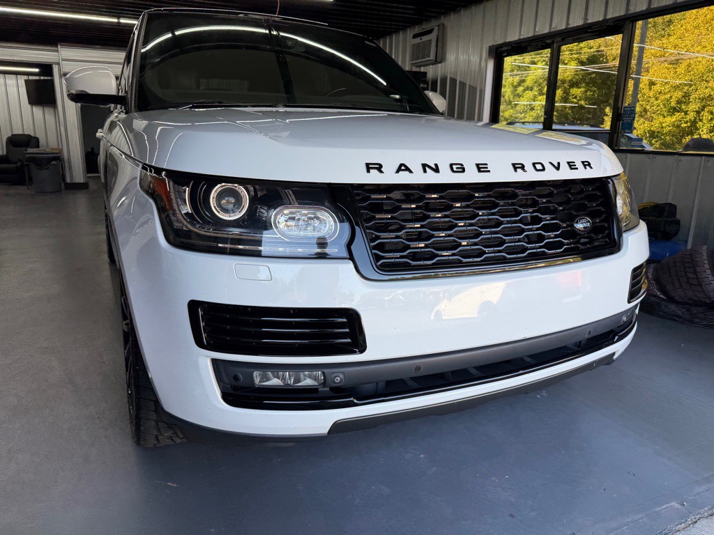 2014 Land Rover Range Rover Image 12