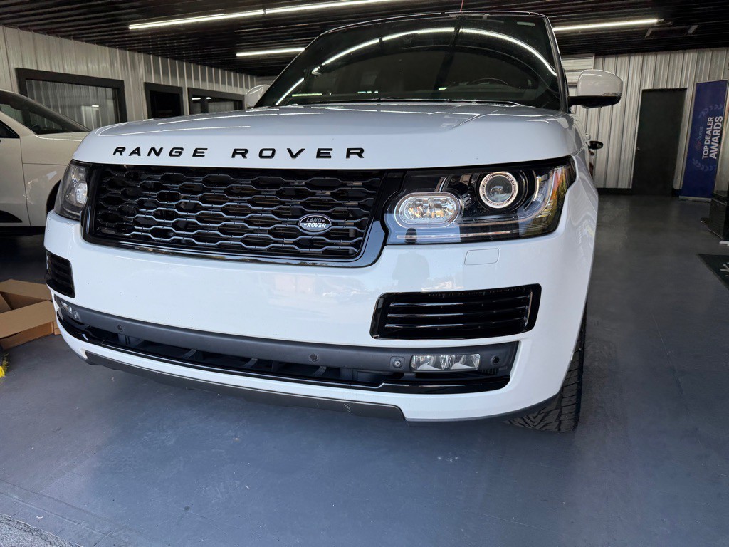 2014 Land Rover Range Rover Image 15