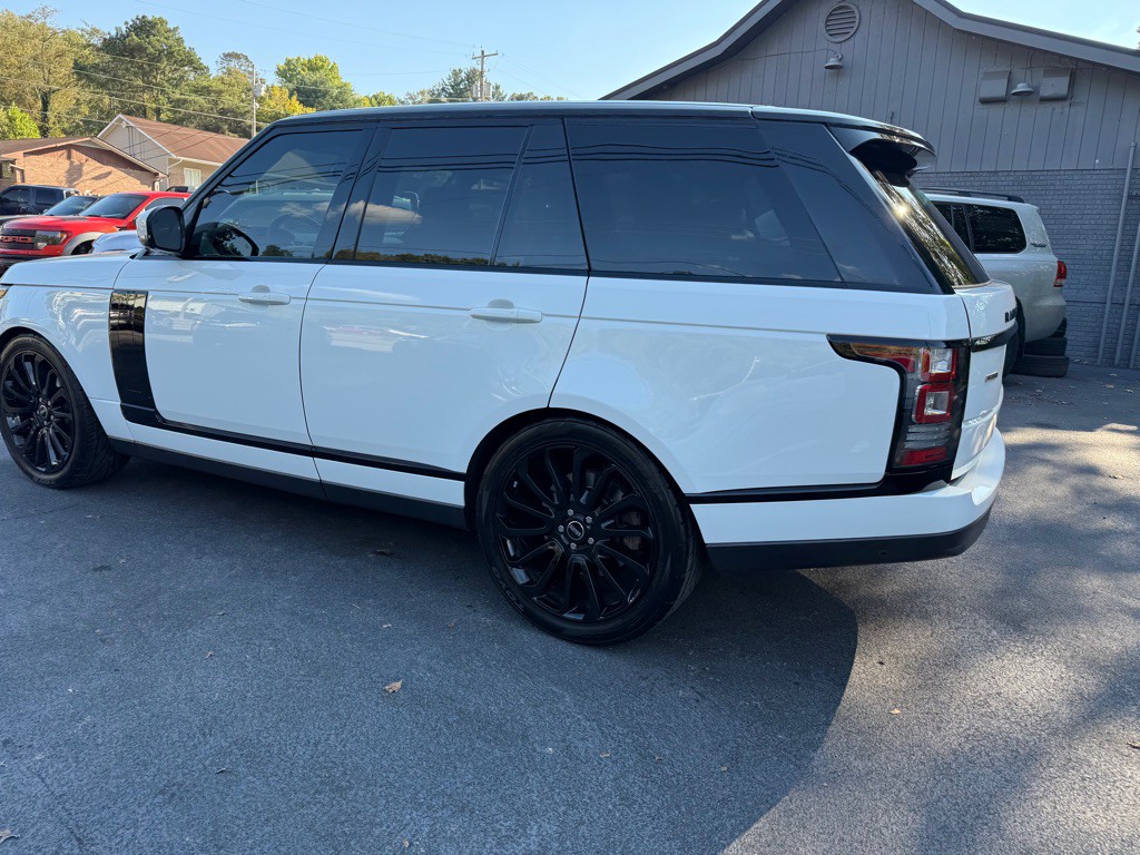 2014 Land Rover Range Rover Image 22