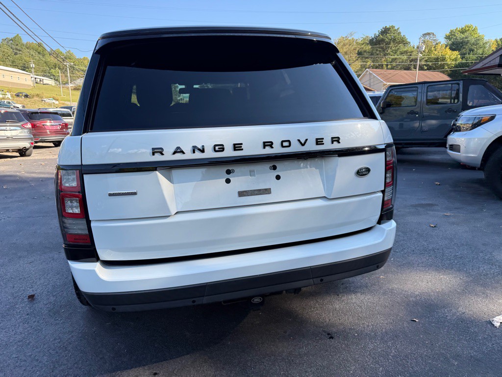 2014 Land Rover Range Rover Image 24