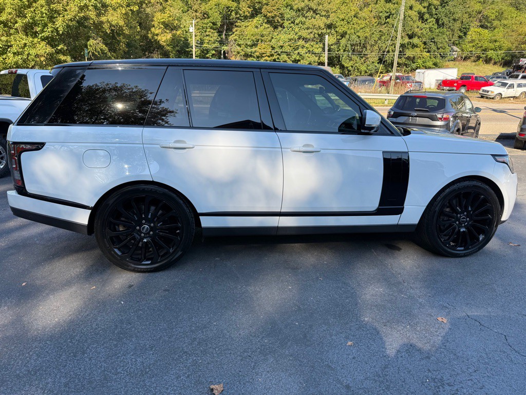2014 Land Rover Range Rover Image 27