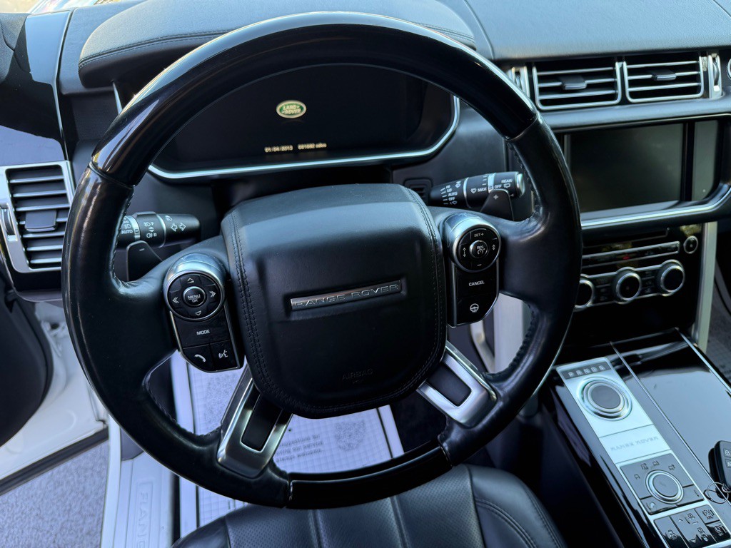 2014 Land Rover Range Rover Image 61