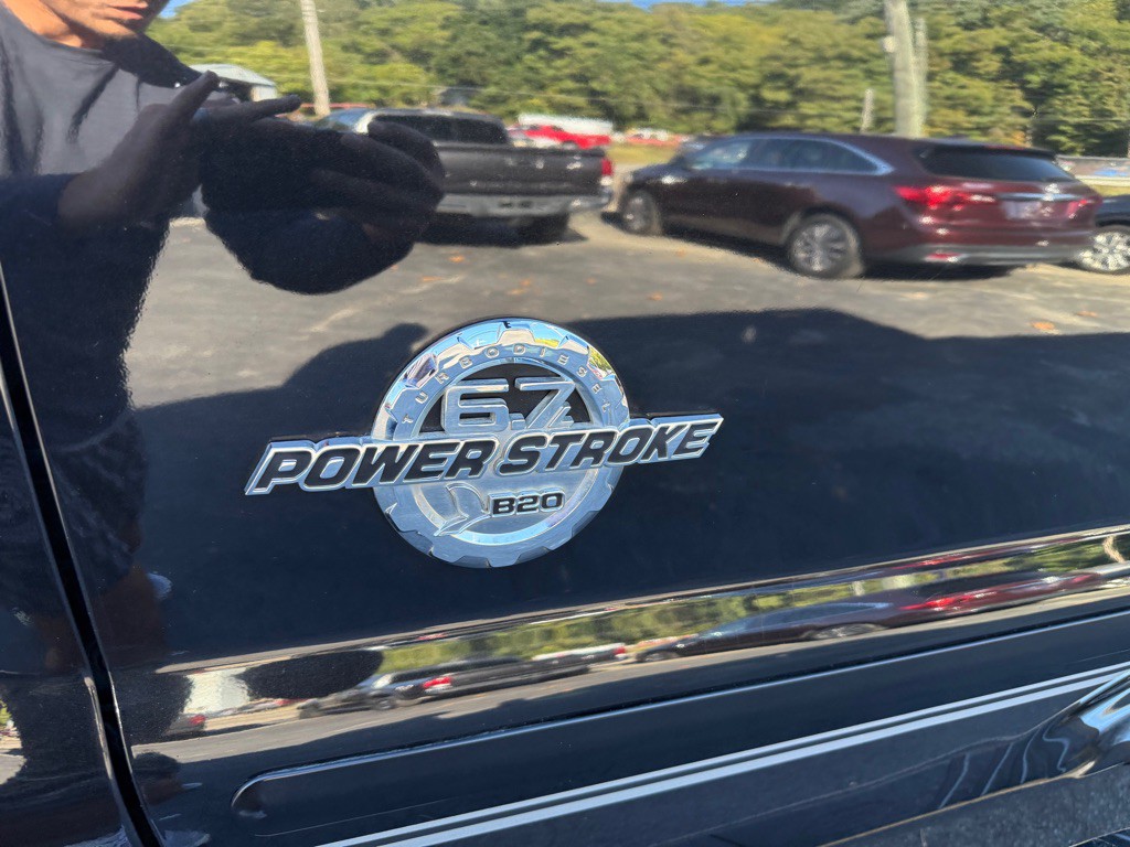2015 Ford F-350 Image 35