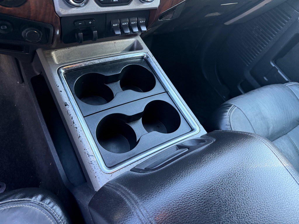 2015 Ford F-350 Image 70