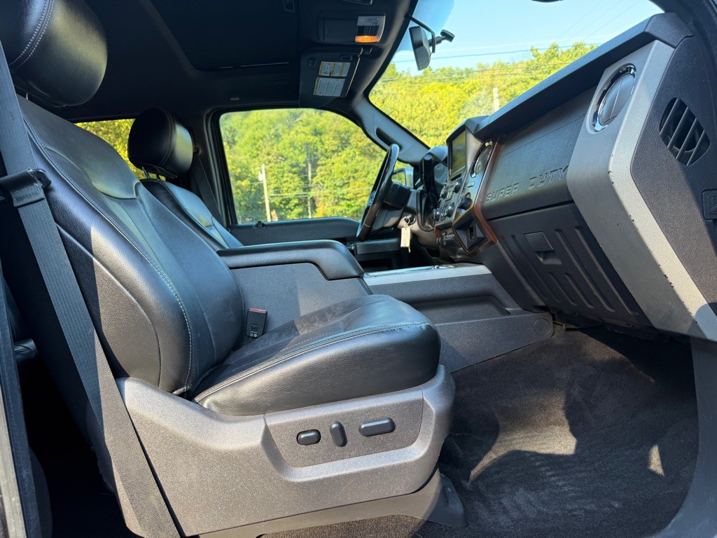 2015 Ford F-350 Image 77