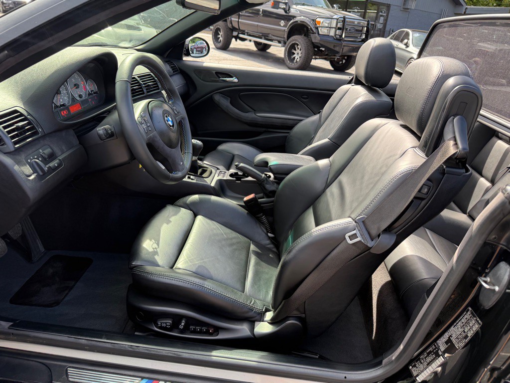 2004 BMW M3 Image 40