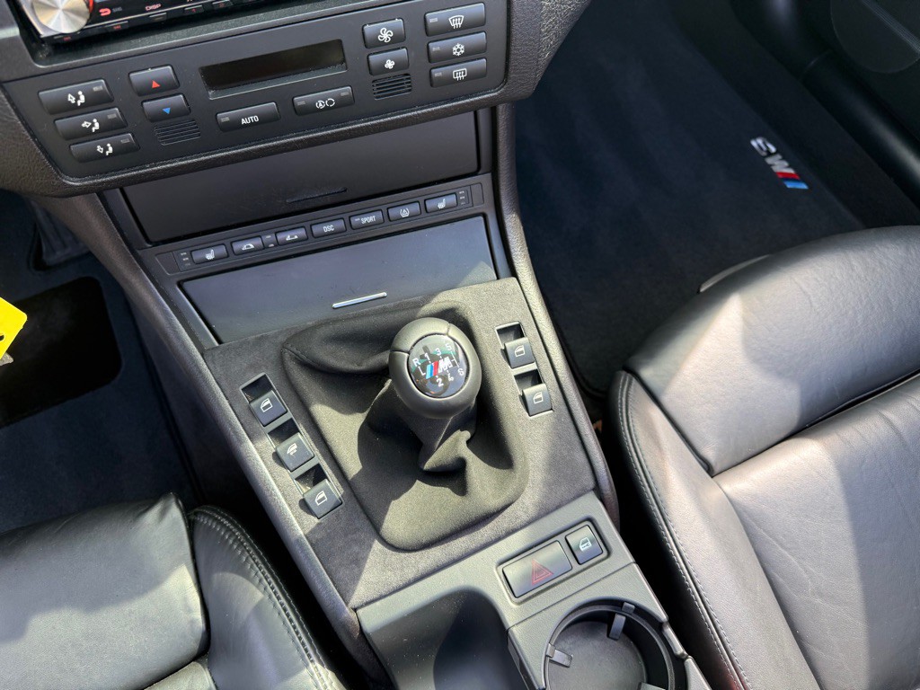 2004 BMW M3 Image 50