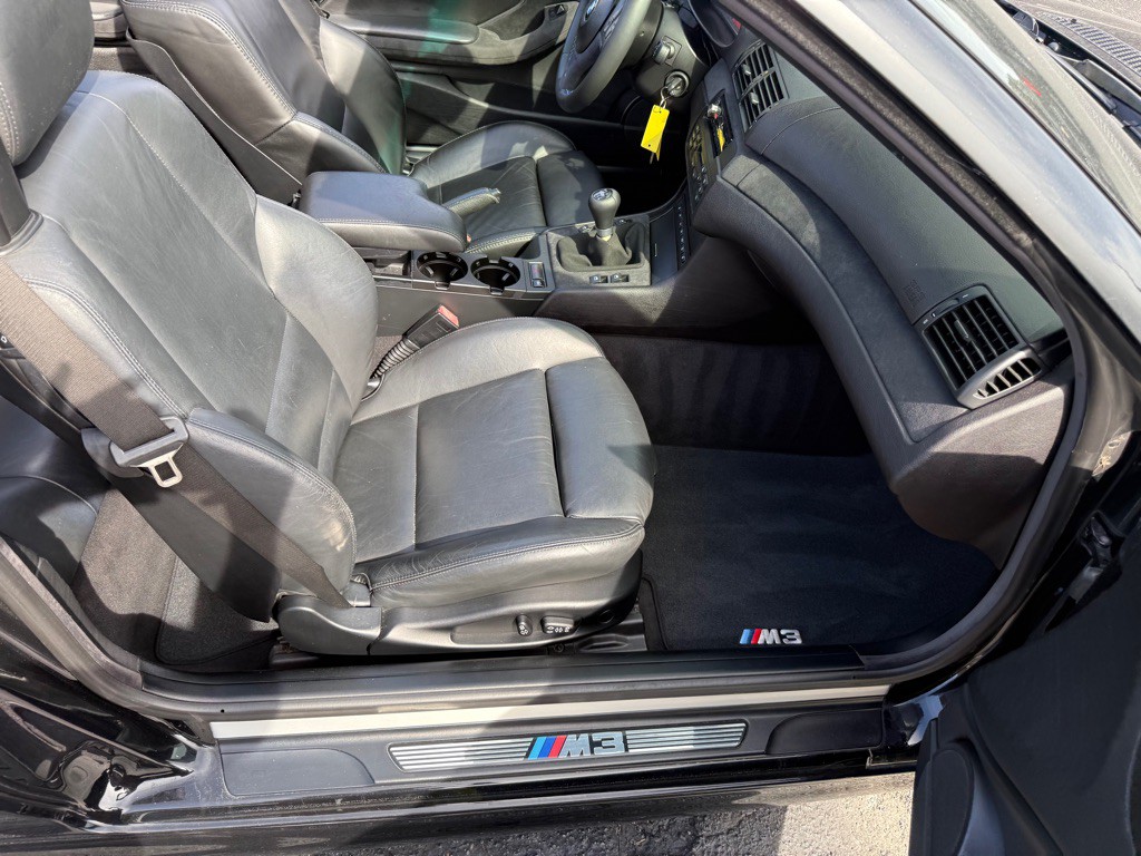 2004 BMW M3 Image 57