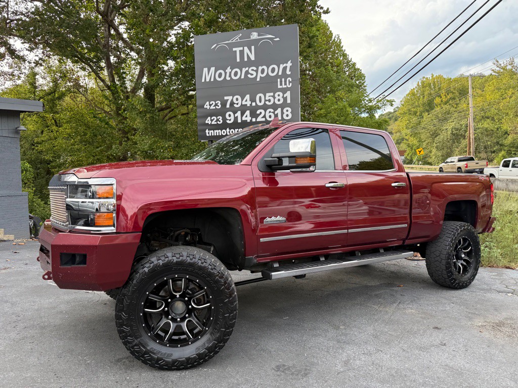 2015 Chevrolet Silverado 1500 Image 2