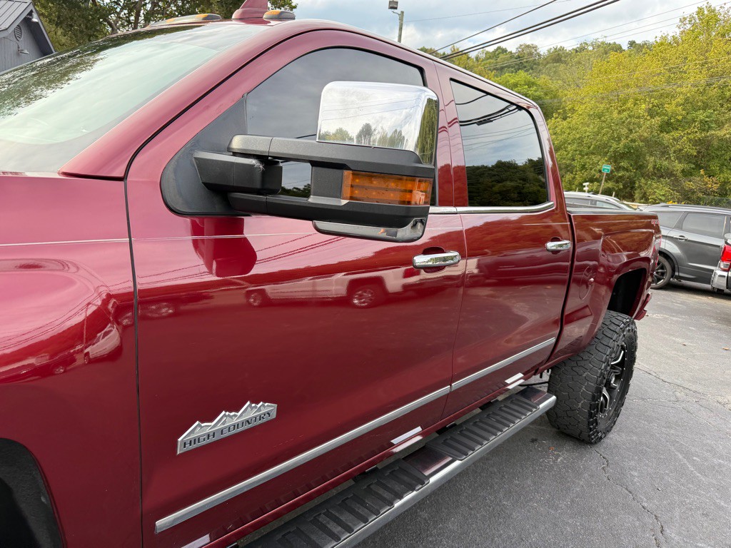 2015 Chevrolet Silverado 1500 Image 32