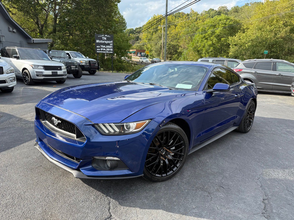 2015 Ford Mustang Image 2