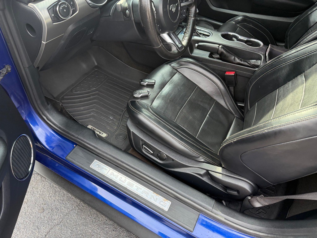 2015 Ford Mustang Image 43