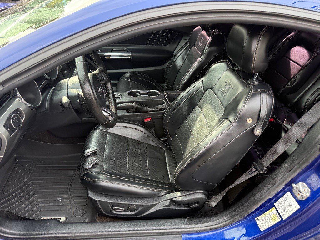 2015 Ford Mustang Image 46