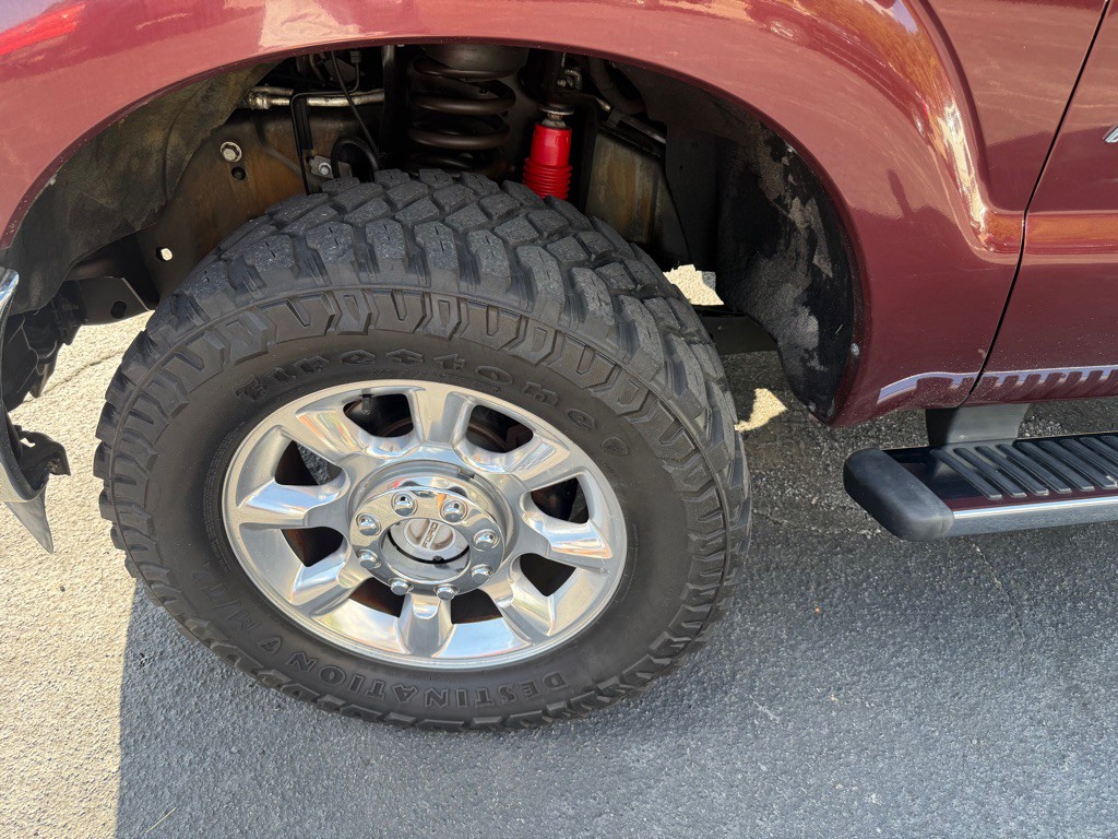 2011 Ford F-350 Image 22