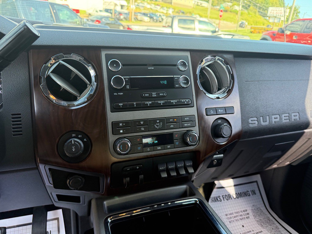 2011 Ford F-350 Image 44