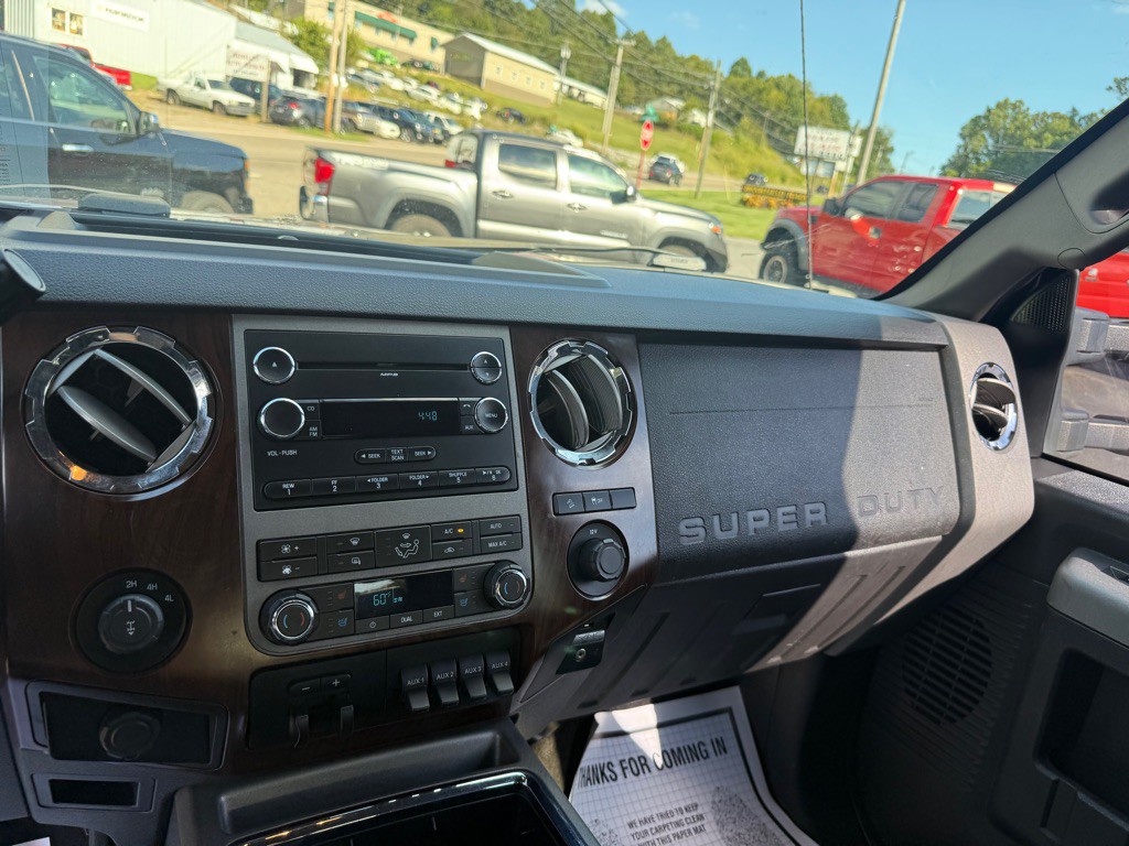 2011 Ford F-350 Image 45