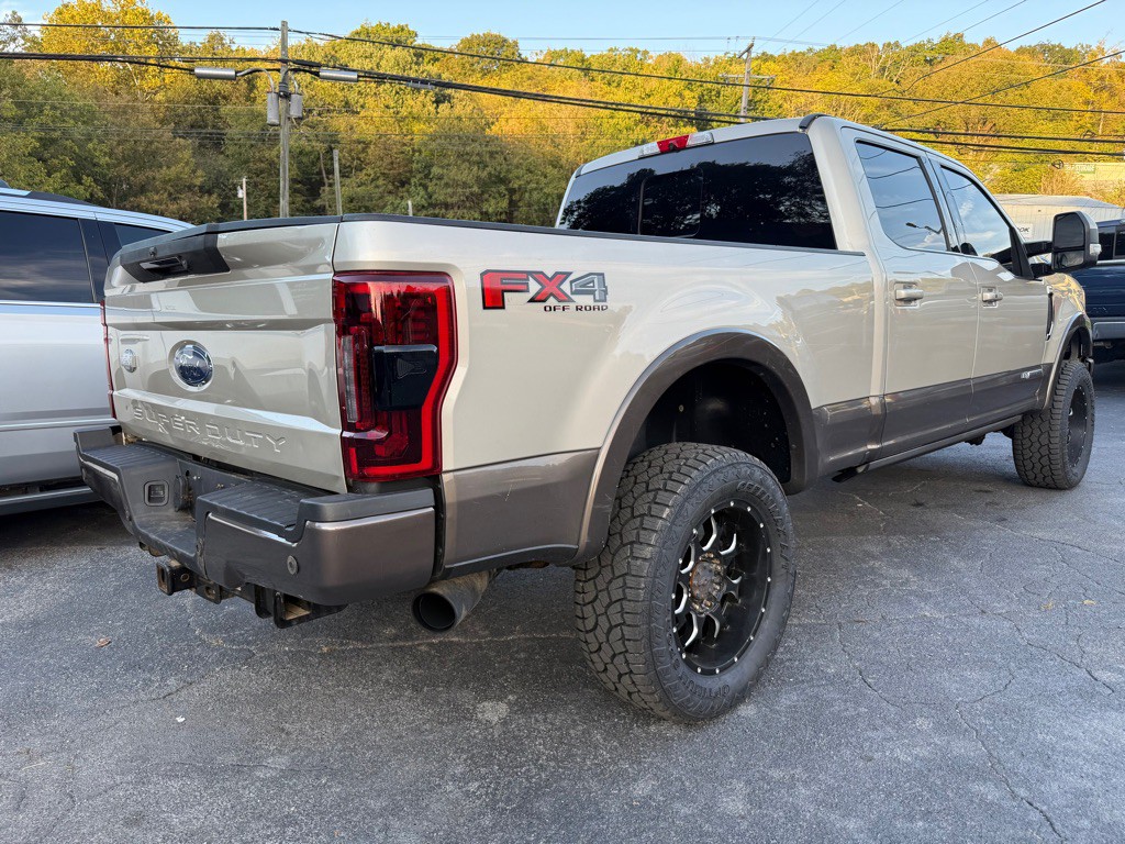 2017 Ford F-250 Image 11