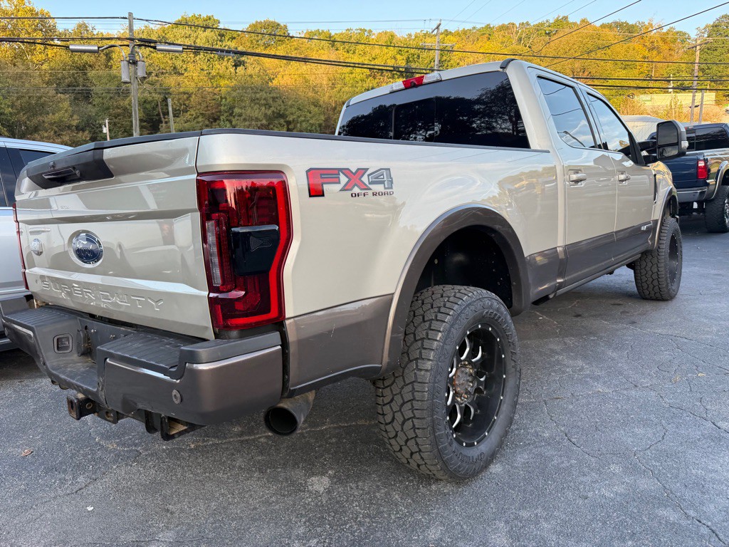 2017 Ford F-250 Image 13