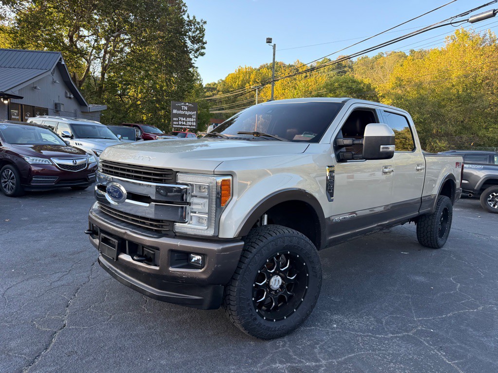 2017 Ford F-250 Image 25