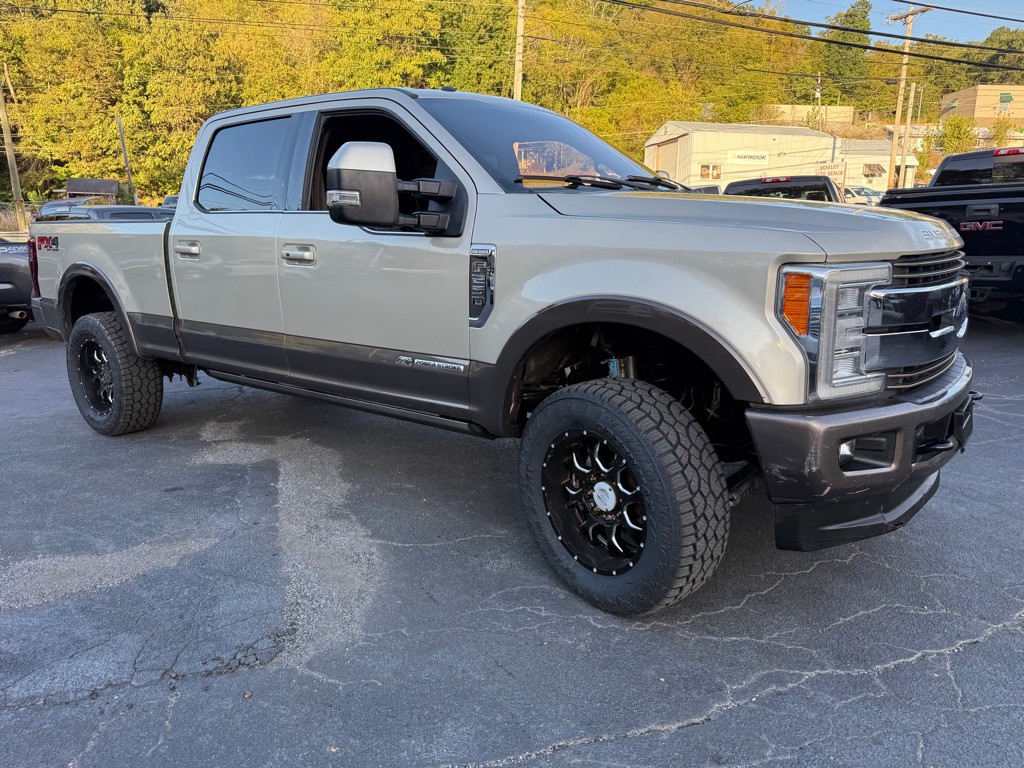 2017 Ford F-250 Image 37