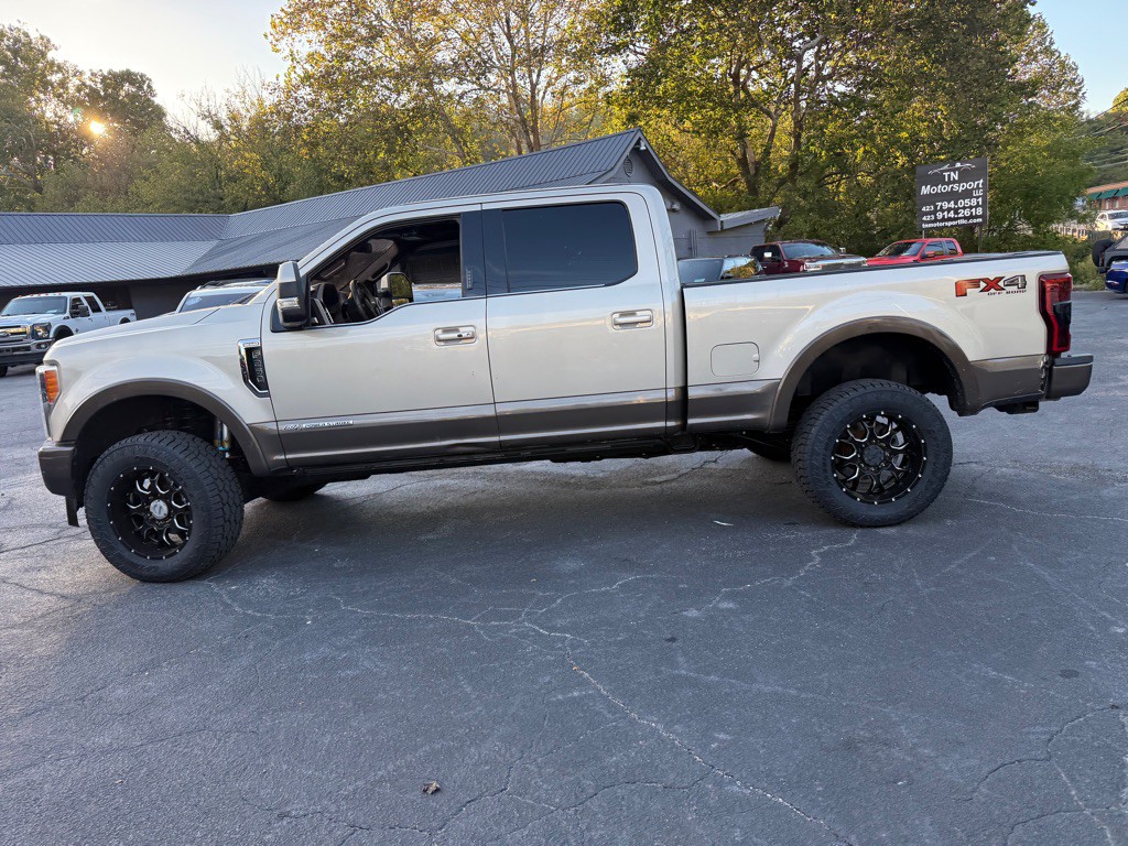 2017 Ford F-250 Image 39
