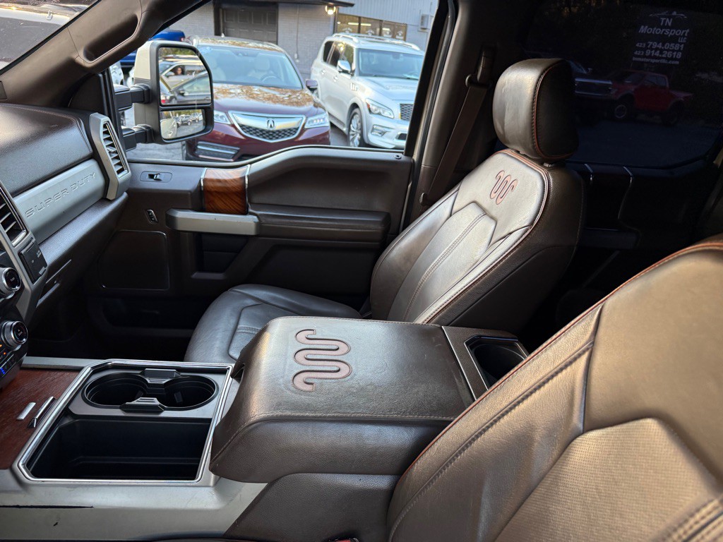 2017 Ford F-250 Image 60