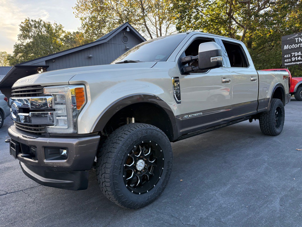 2017 Ford F-250 Image 81
