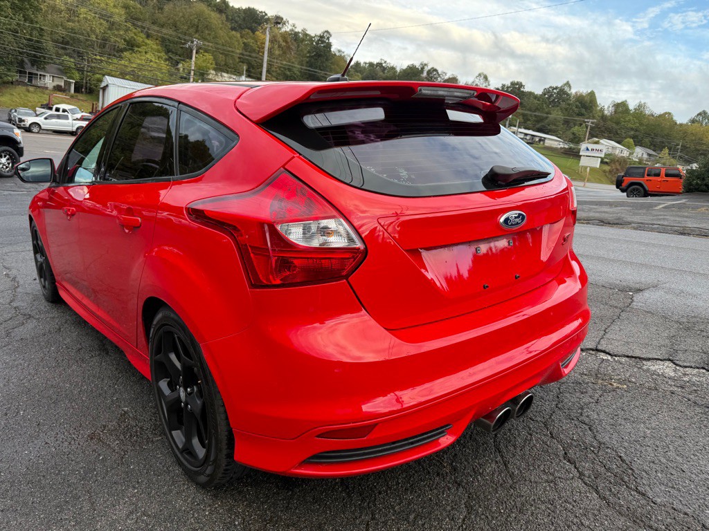 2014 Ford Focus Image 4