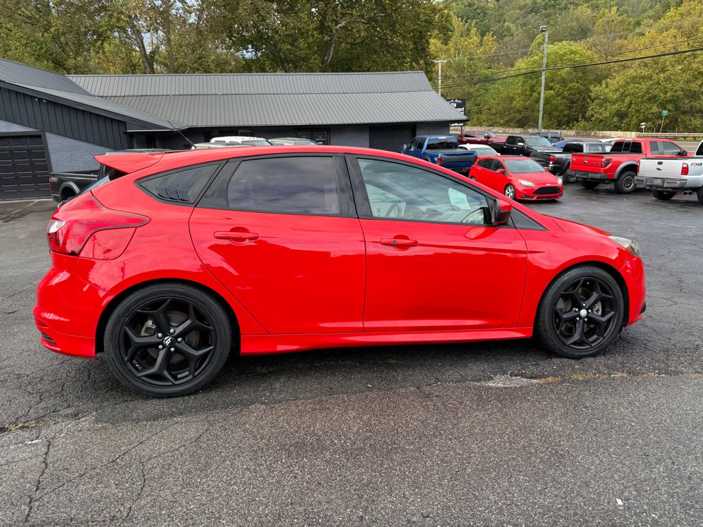 2014 Ford Focus Image 6