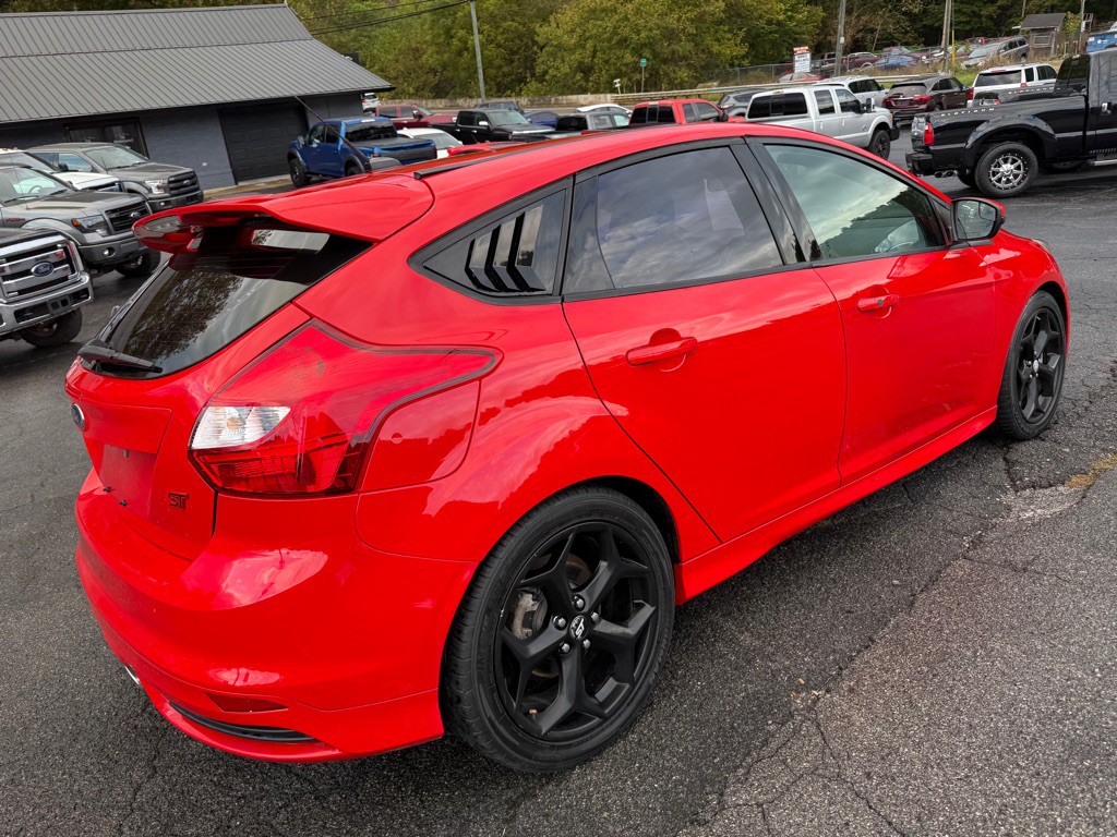 2014 Ford Focus Image 7
