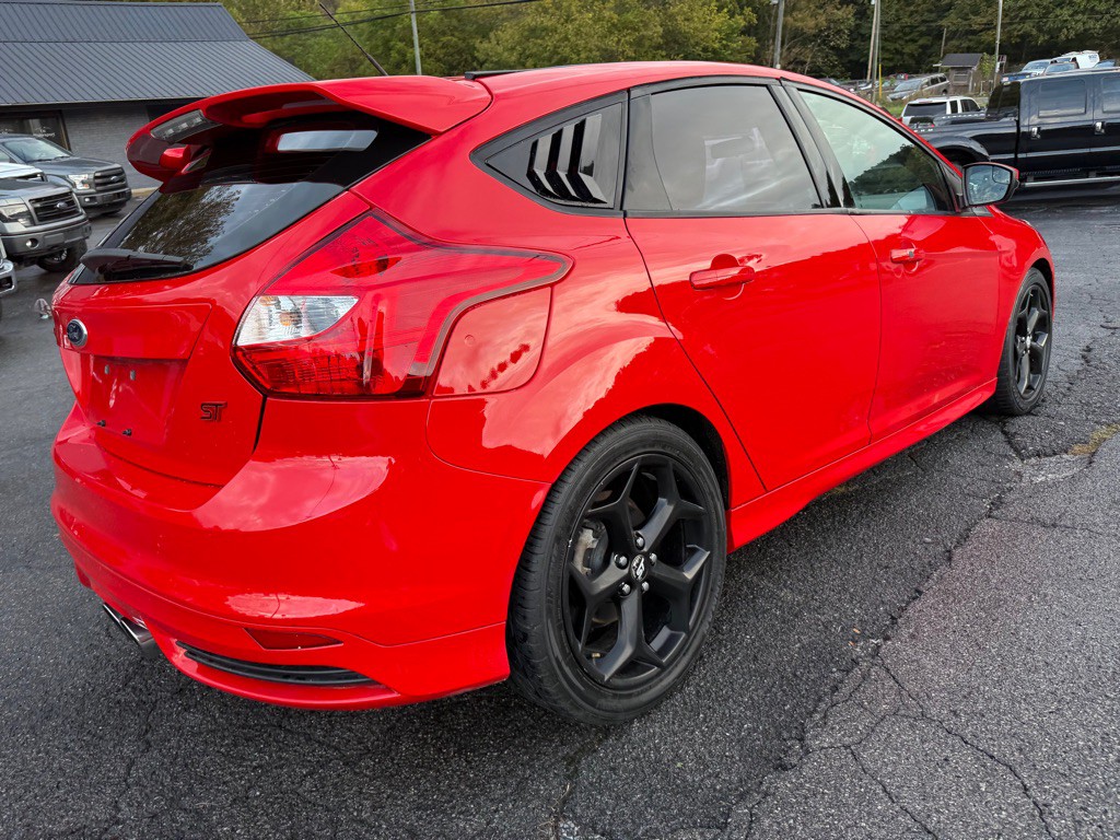 2014 Ford Focus Image 10